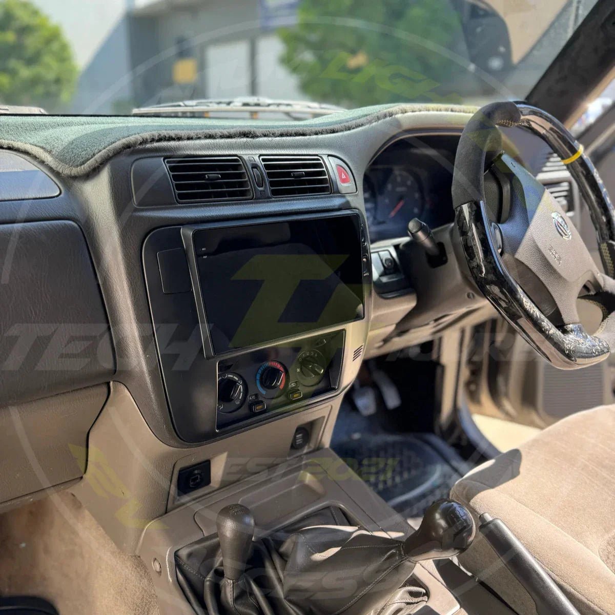 Nissan Gu Patrol Y61 Head Units - Tech4tourers