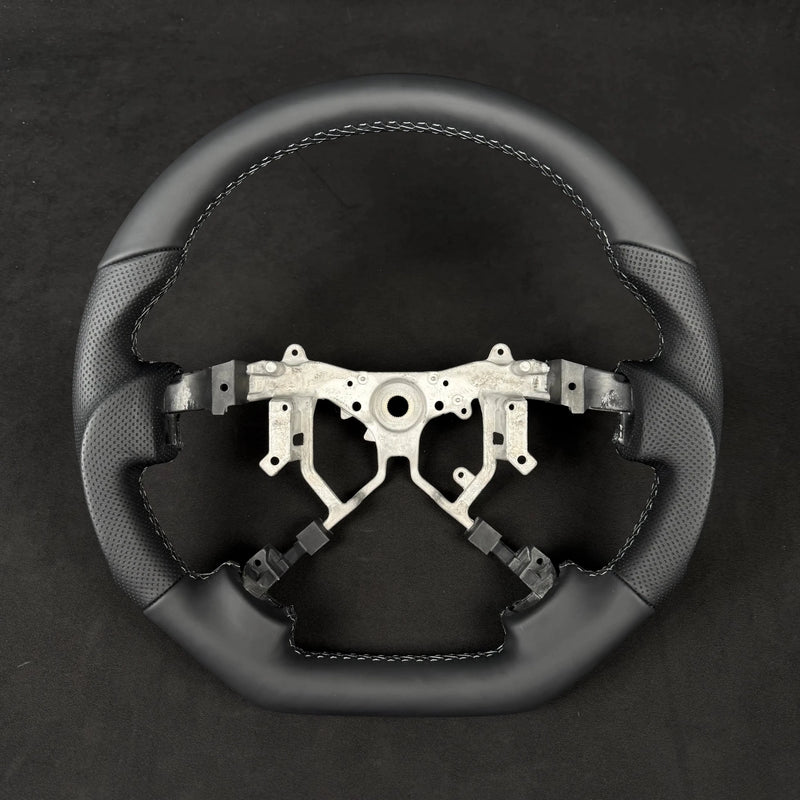 Toyota LandCruiser 200 Series (2008–2015) Premium Steering Wheel – Genuine Leather
