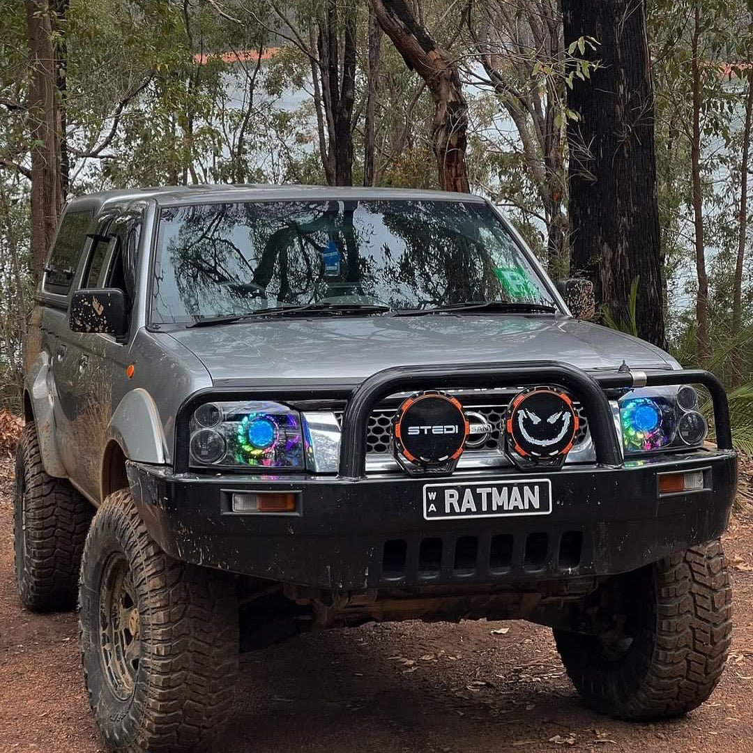 Nissan Navara D22 Projector/Custom Headlights - Tech4tourers