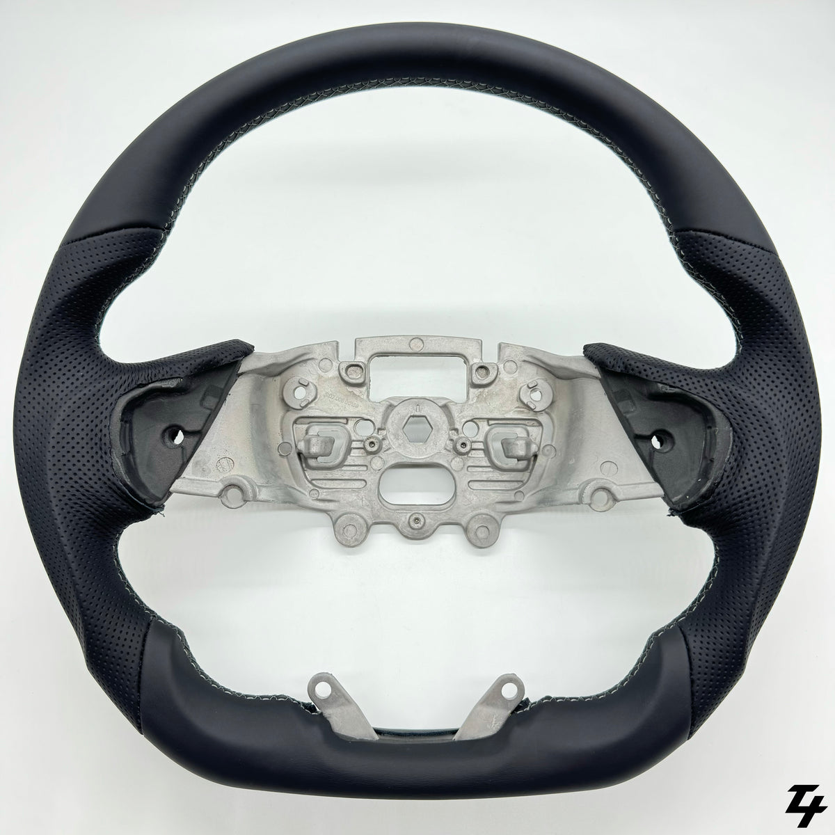 Ford Ranger 2022 - On Premium Steering Wheel - Leather