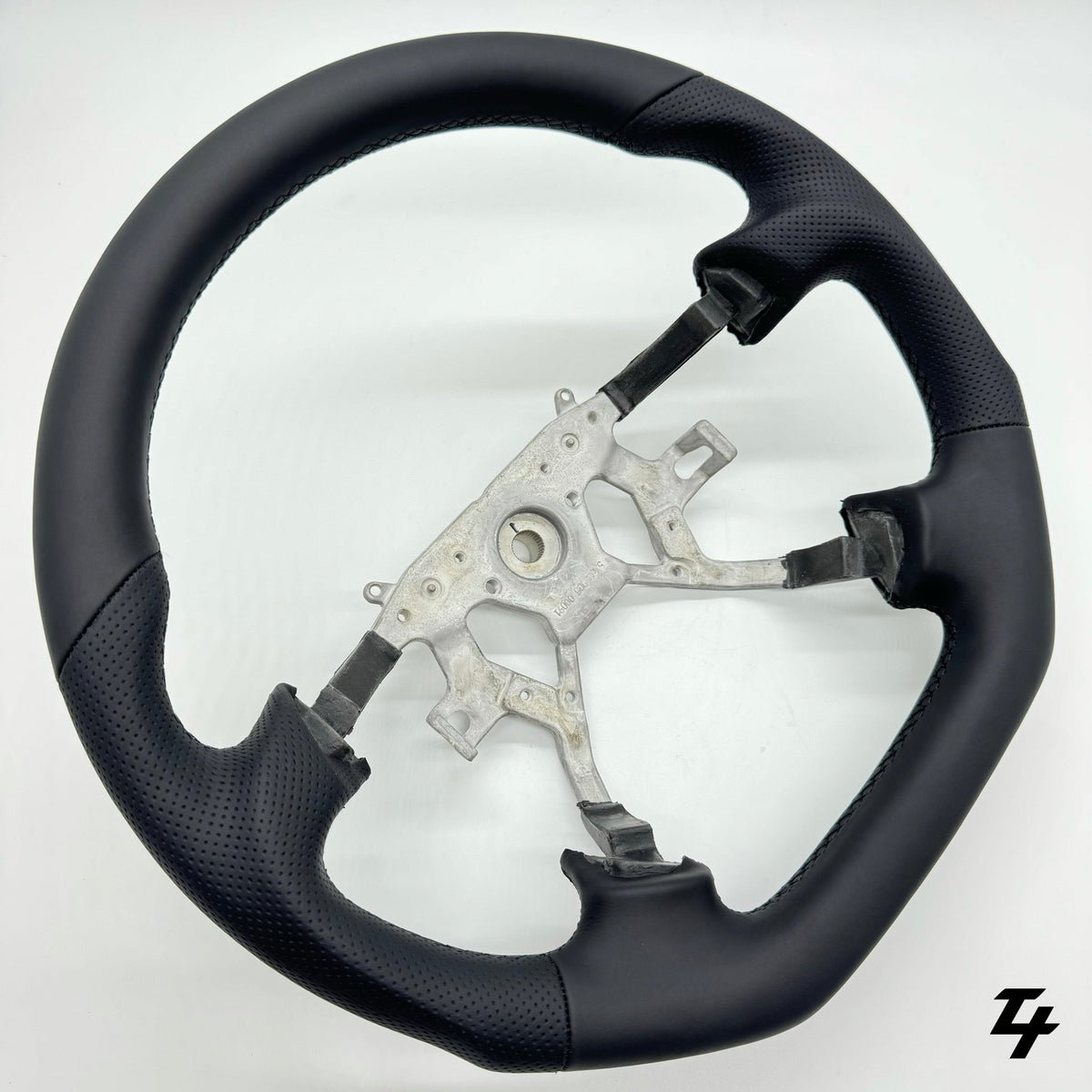 NISSAN PATROL GU Y61 PREMIUM STEERING WHEEL - FULL GENUINE LEATHER - Tech4tourers
