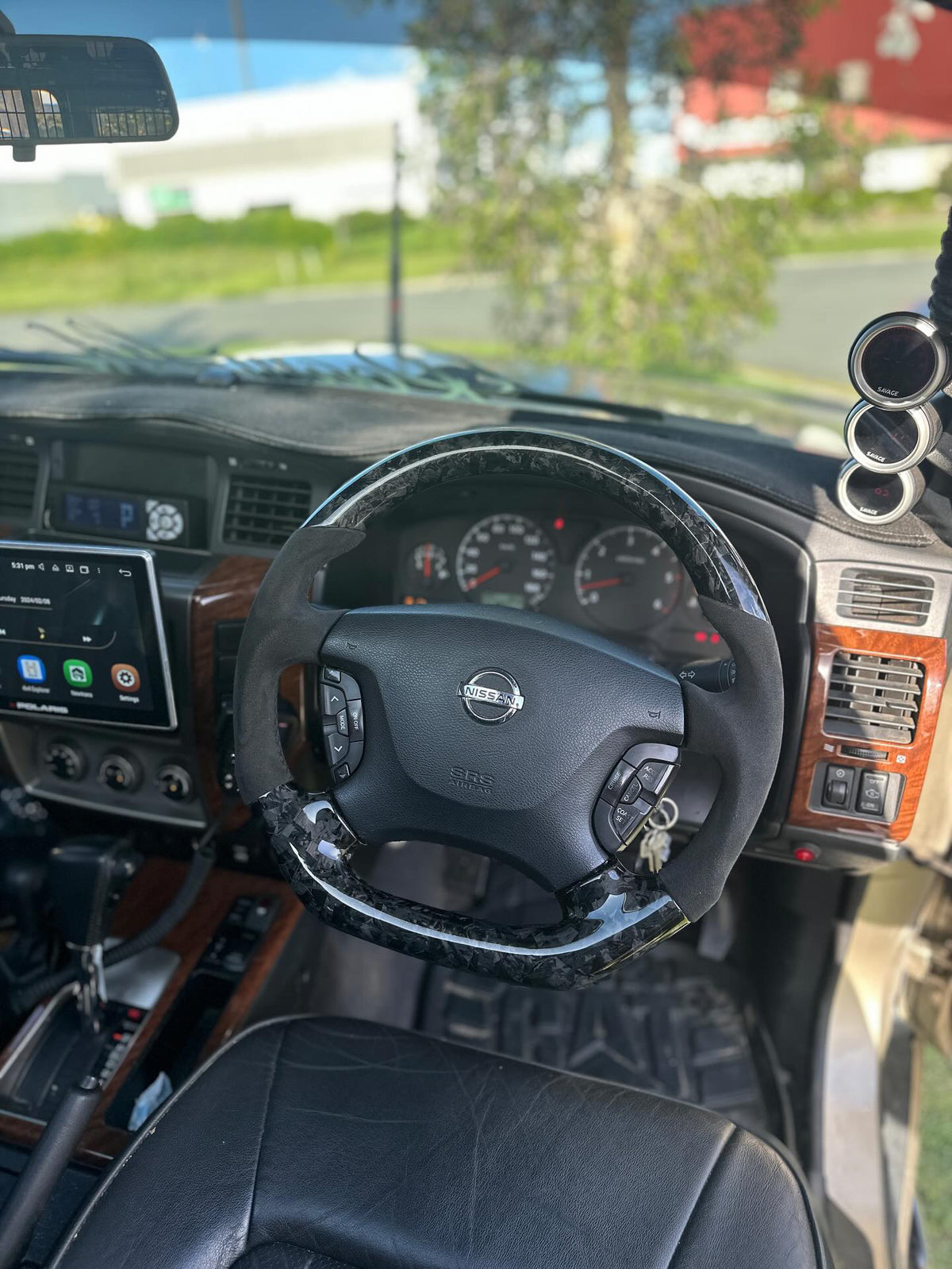 Nissan Patrol Gu Y61 Premium Steering Wheel - GENUINE FORGED CARBON & ALCANTARA