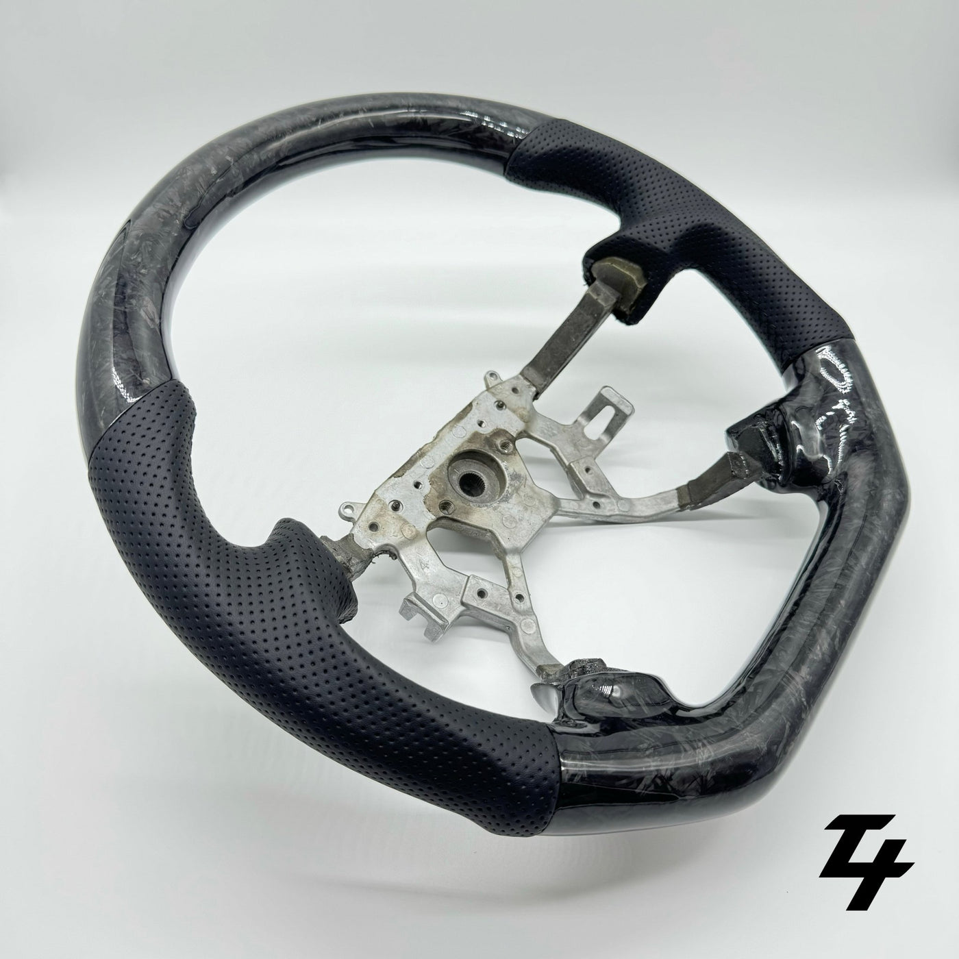 Nissan GU Patrol Y61 Premium Steering Wheel - GENUINE FORGED CARBON & LEATHER - Tech4tourers