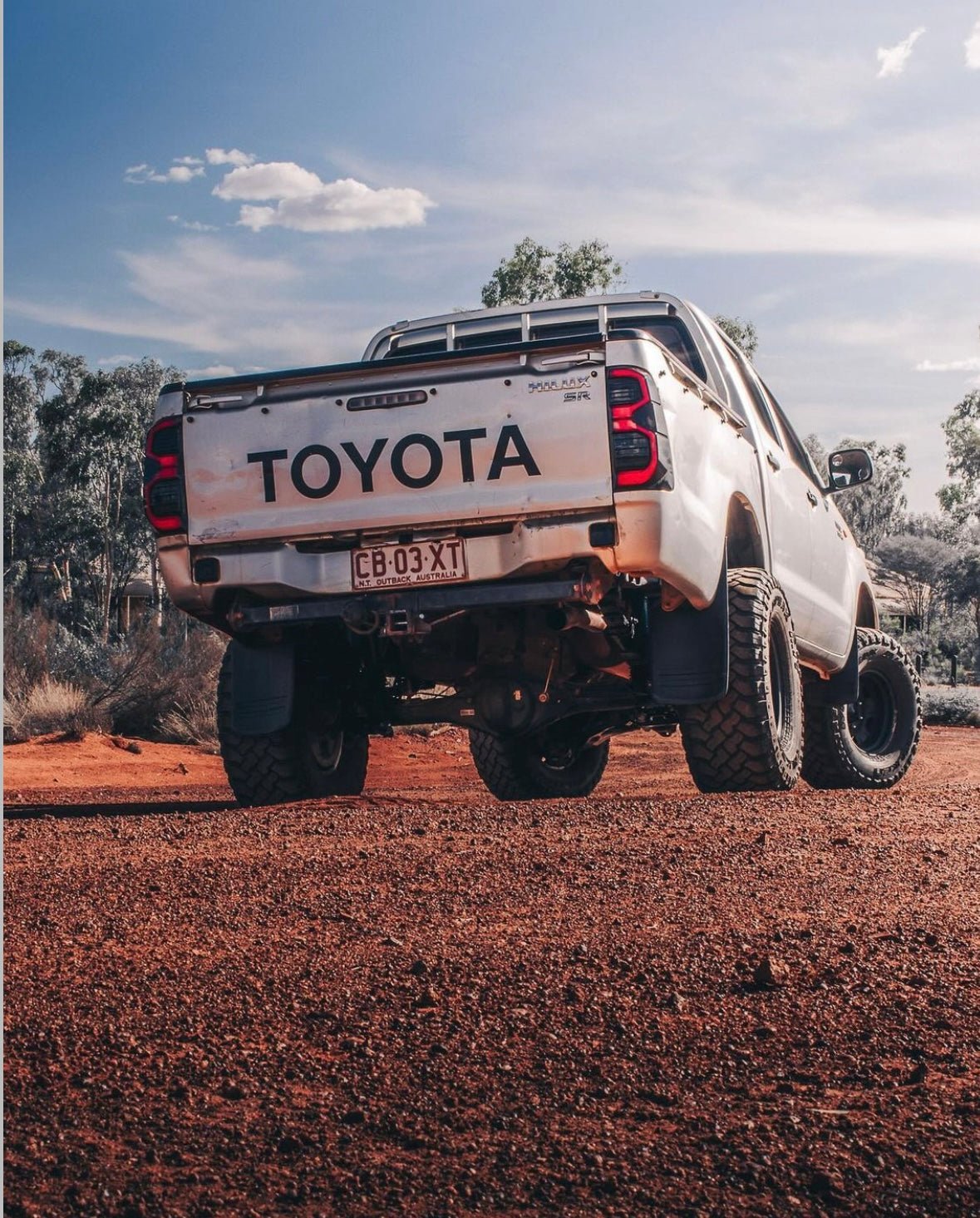 LED Tail Lights - Sequential Indicator + Start up automation suitable for use with Toyota Hilux N70 - Tech4tourers