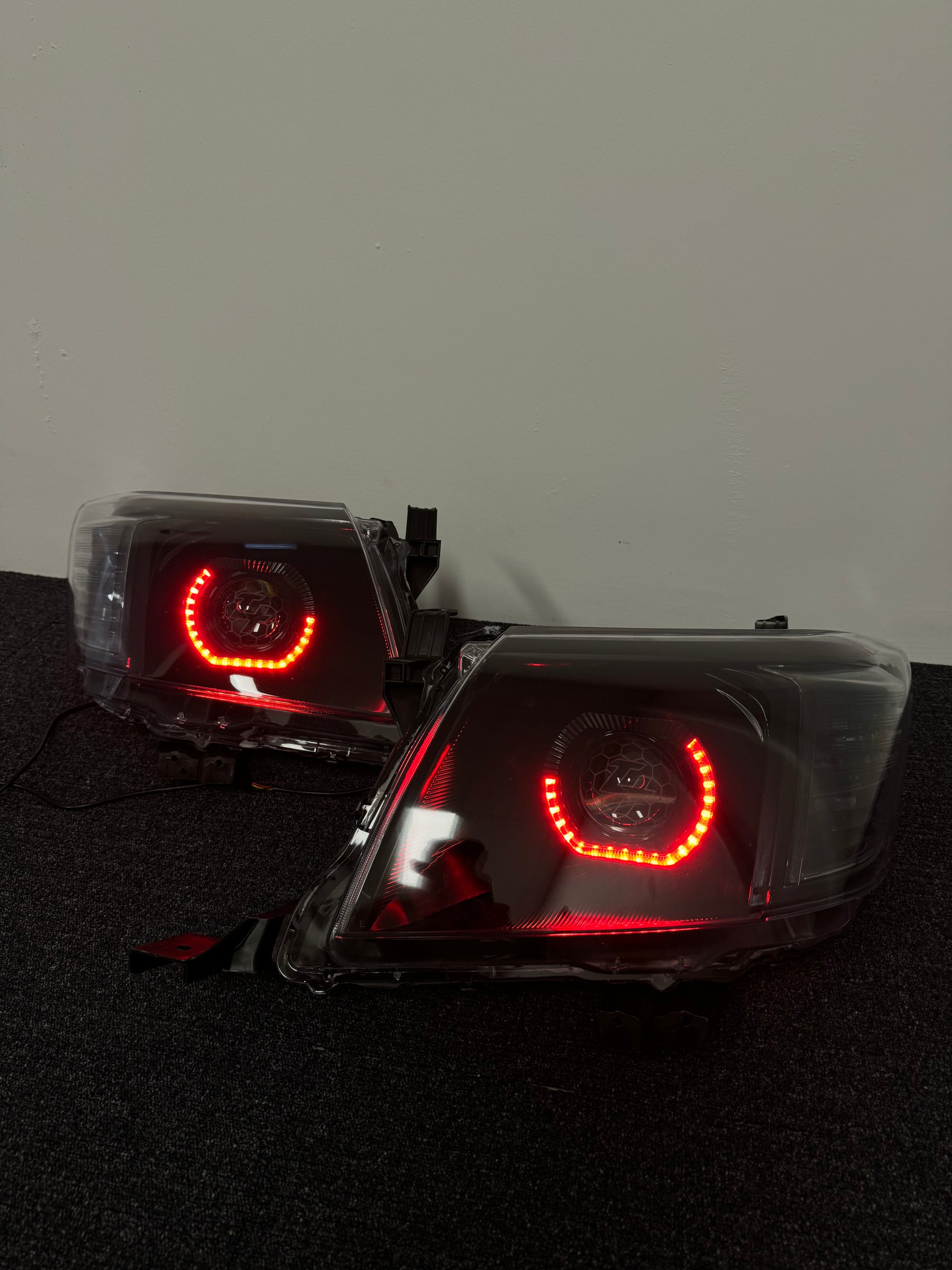 Premium Projector Headlights suitable for use with Toyota Hilux N70
