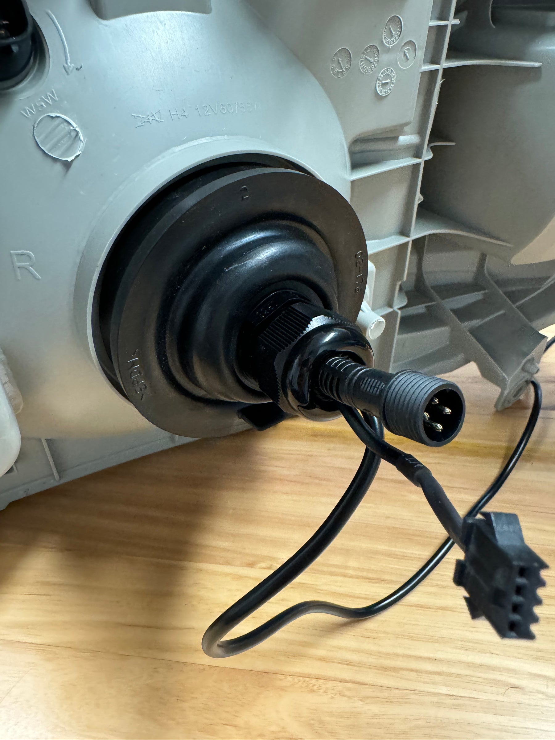 Premium Projector Headlights suitable for use with Toyota LandCruiser 70 Series