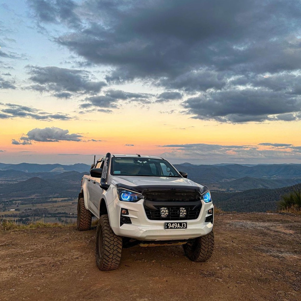 Isuzu D-Max 2020 - 2024 Custom/Premium Projector Headlights