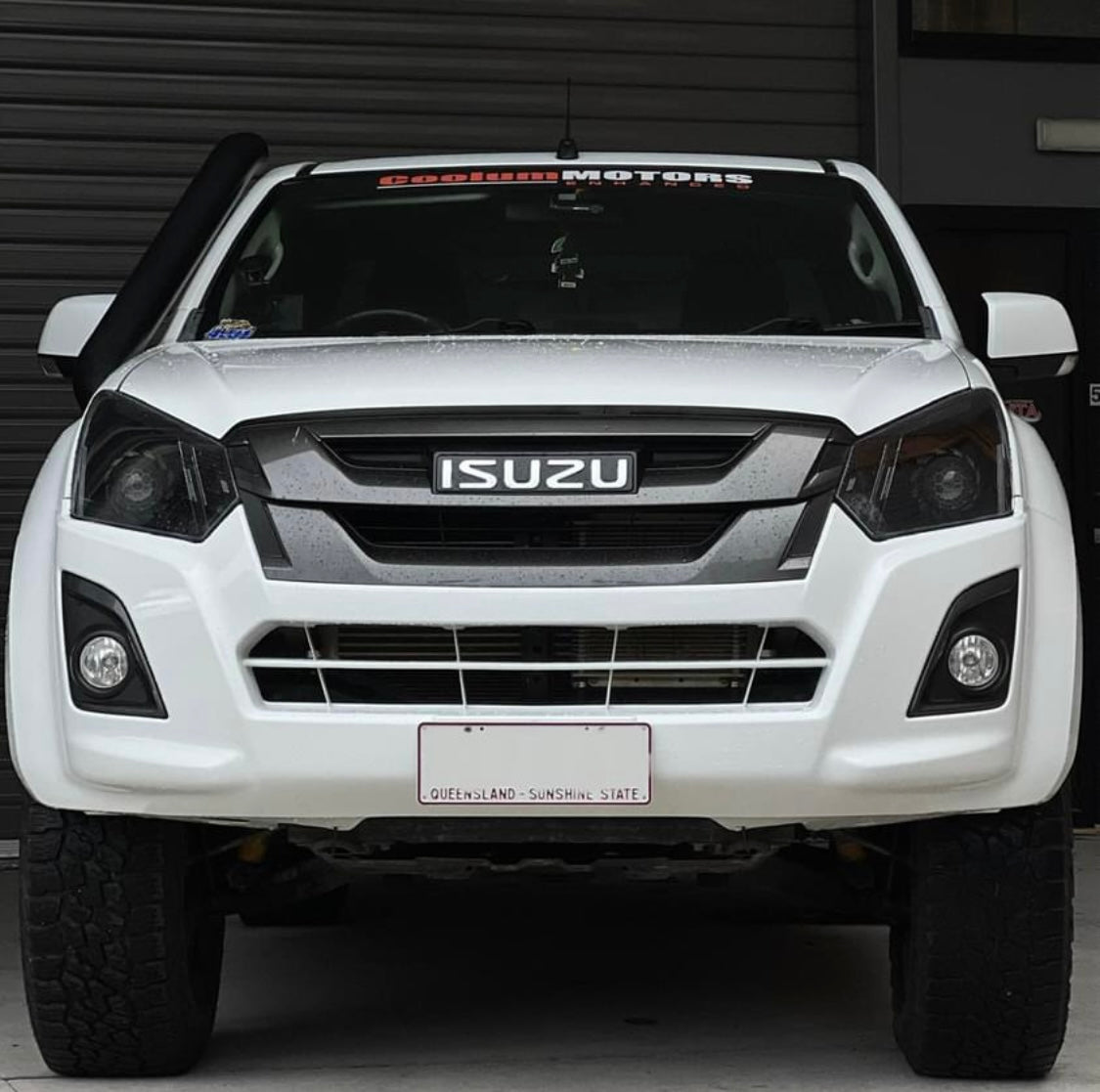 Isuzu D - Max 2016 - 2020 Custom/Premium Projector headlights - Tech4tourers
