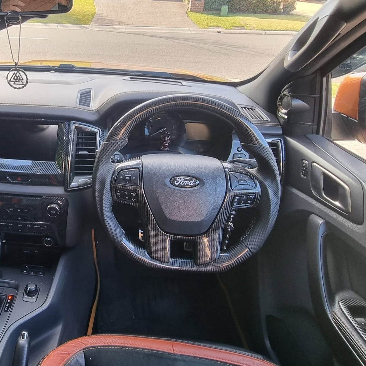 FORD RANGER PX2 2015 - 2022 PREMIUM STEERING WHEEL - GENUINE LEATHER - Tech4tourers