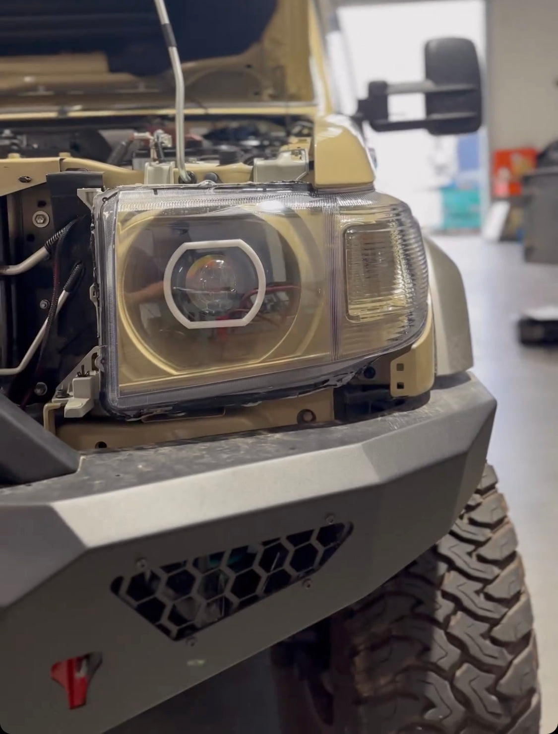 Premium Projector Headlights suitable for use with Toyota LandCruiser 70 Series