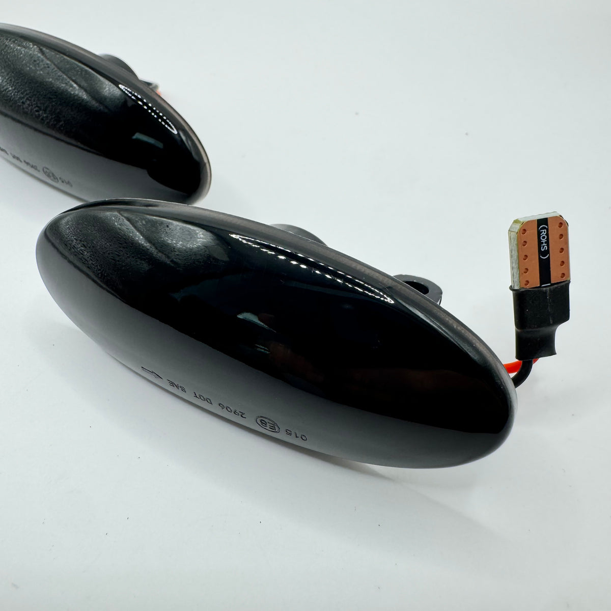 Nissan Navara D23 Sequential LED Side Marker (smoked)