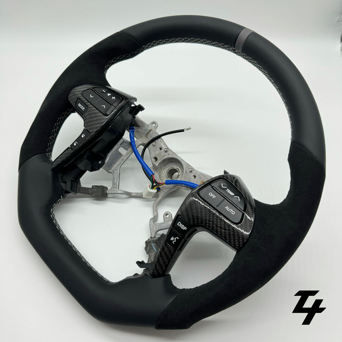 Toyota Hilux N70 Steering wheel