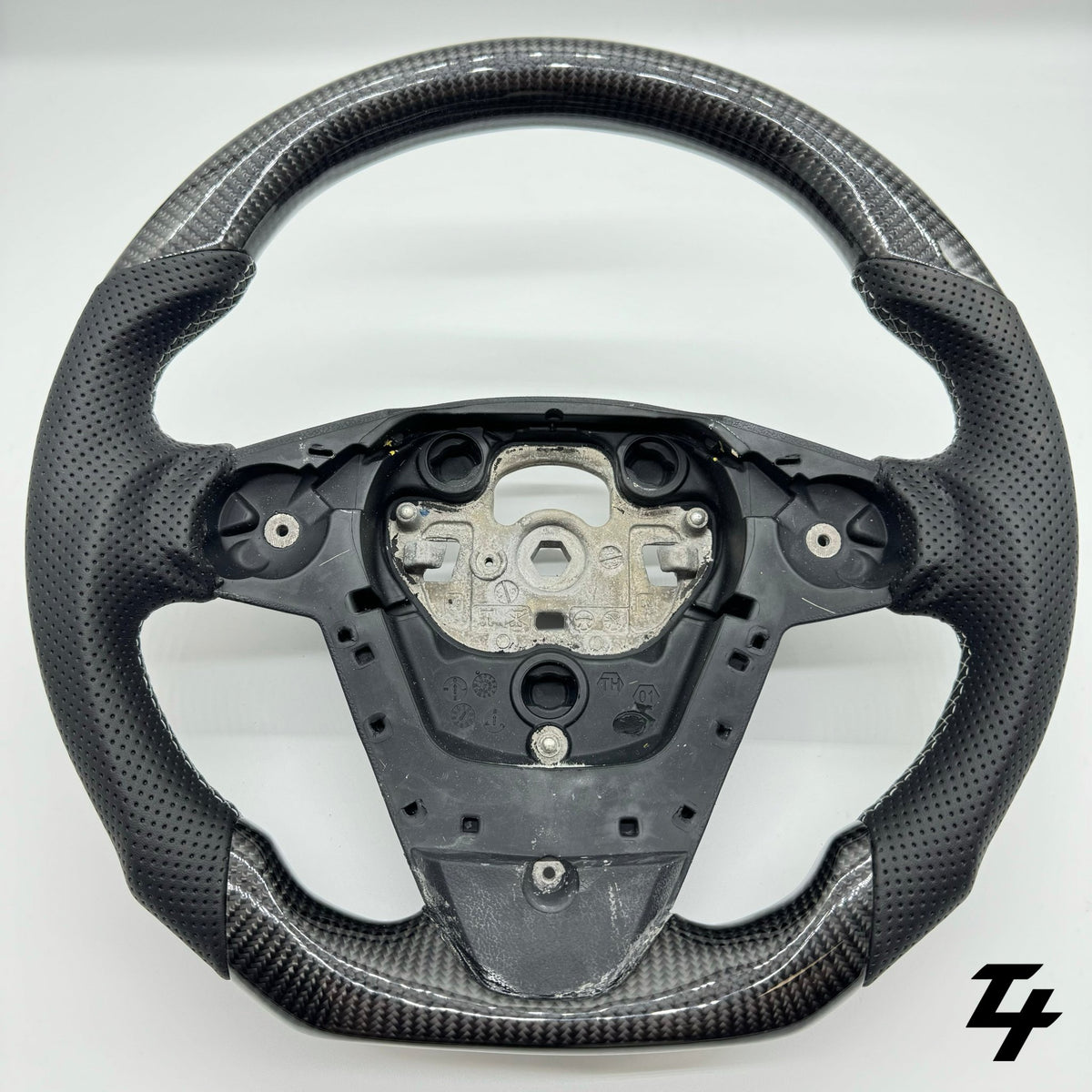 MAZDA BT - 50 2011 - 2020 PREMIUM STEERING WHEEL - GENUINE LEATHER - Tech4tourers