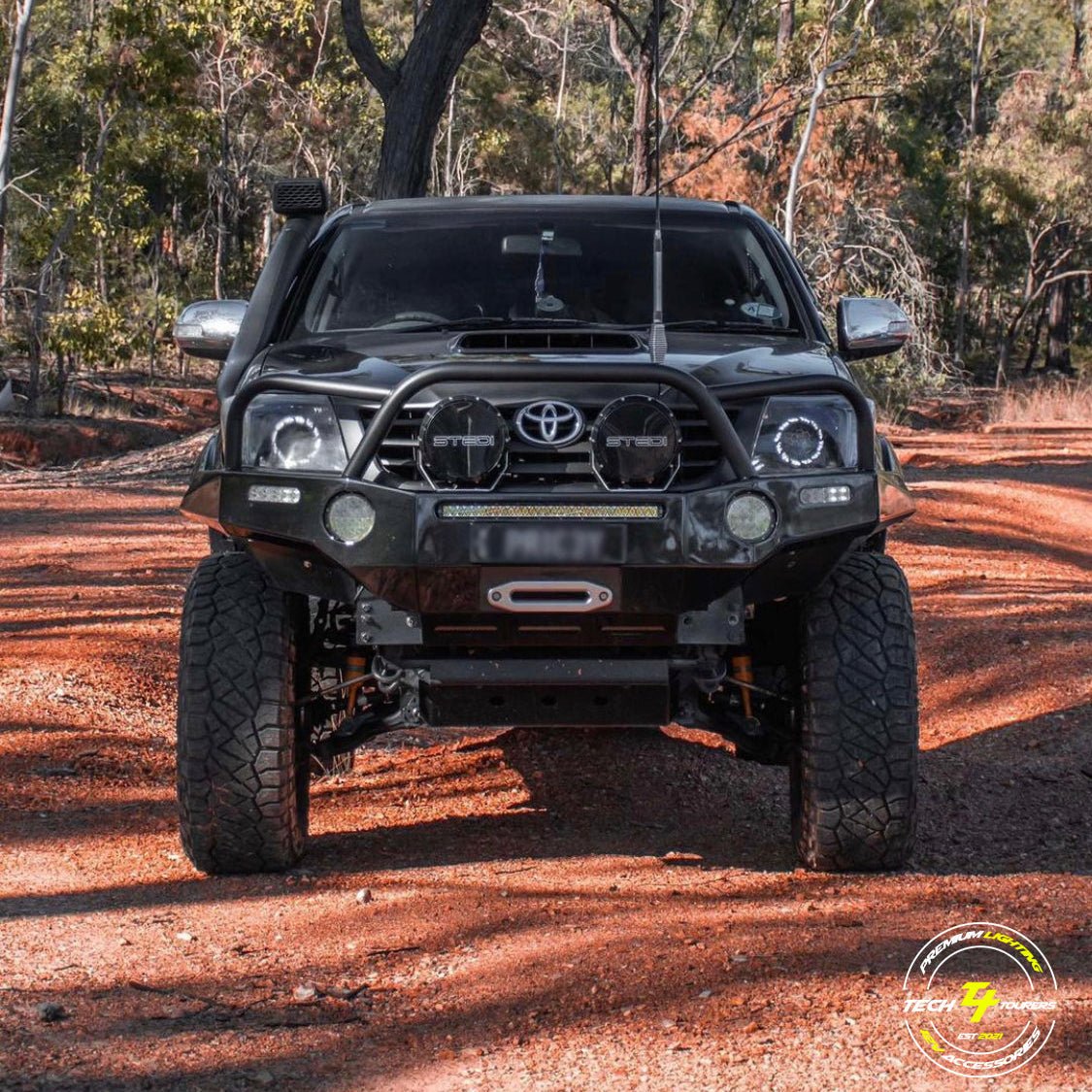 Premium Projector Headlights suitable for use with Toyota Hilux N70 - Tech4tourers