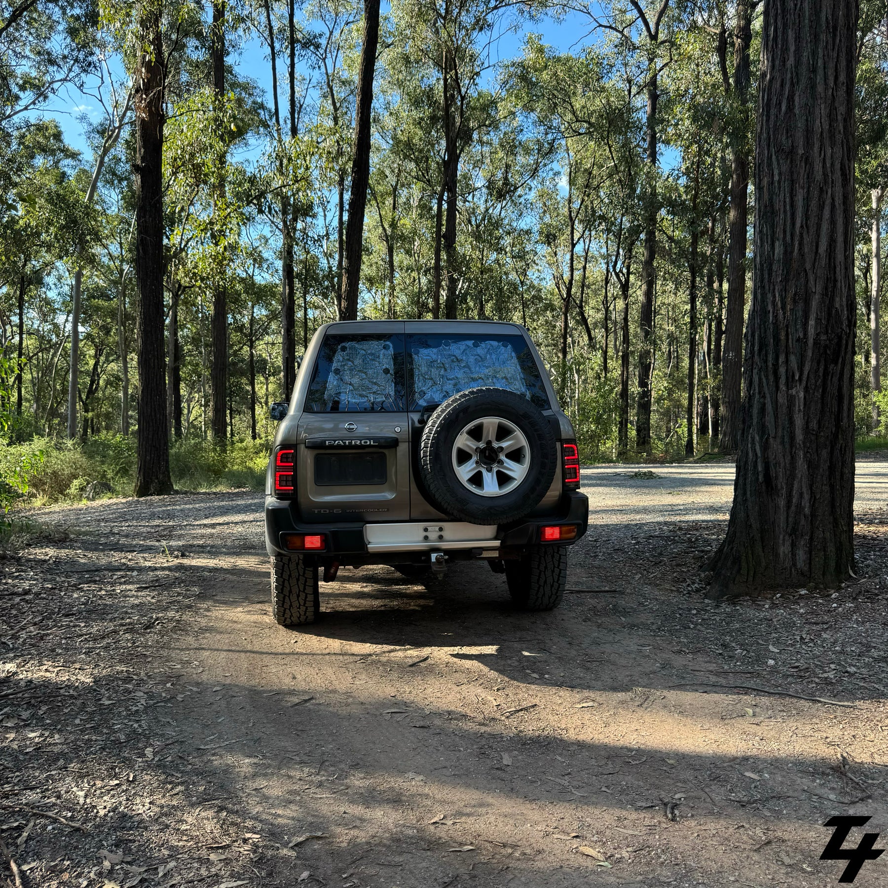 Nissan Gu Patrol Series 1 - 3 1998 - 2004 LED Tail Lights