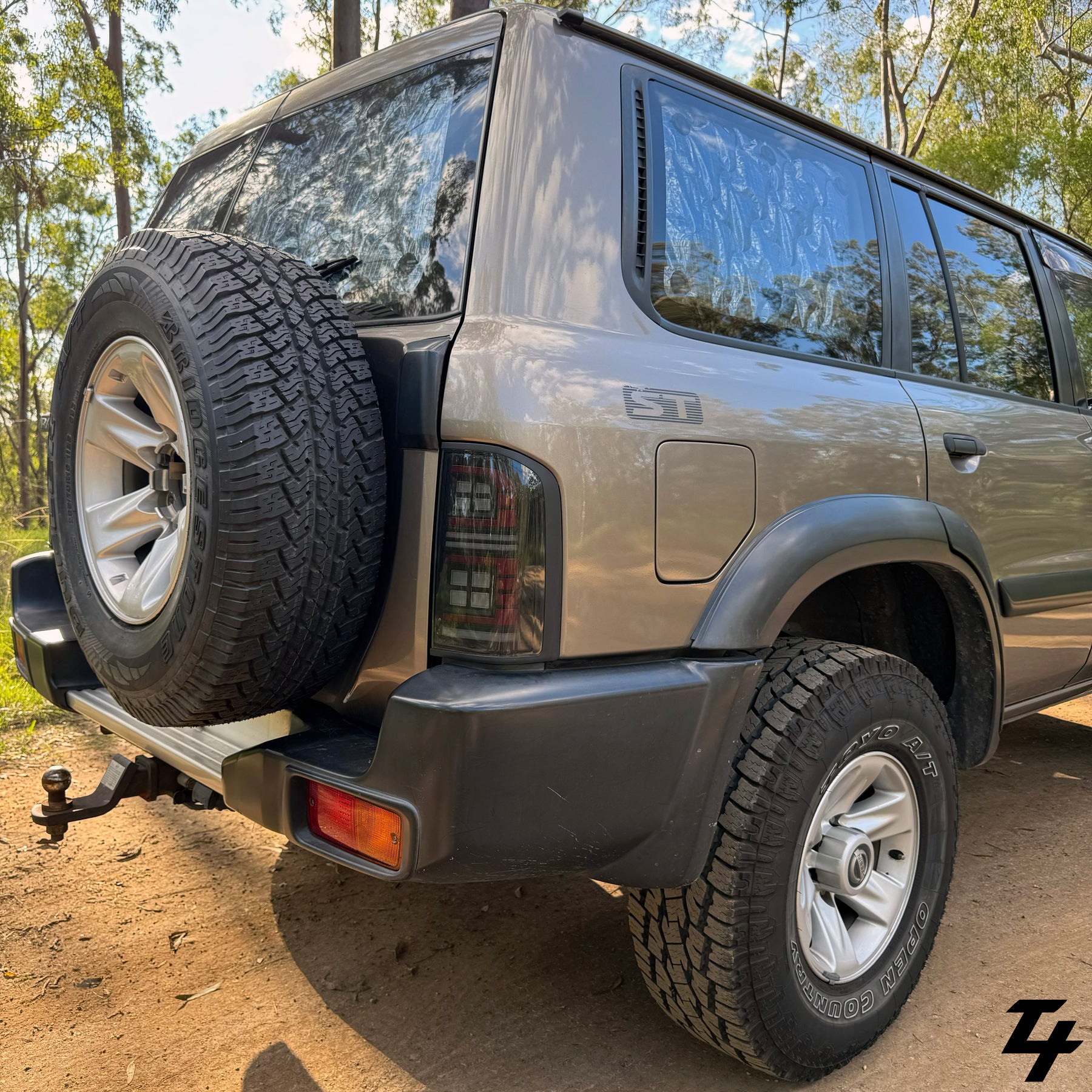 Nissan Gu Patrol Series 1 - 3 1998 - 2004 LED Tail Lights