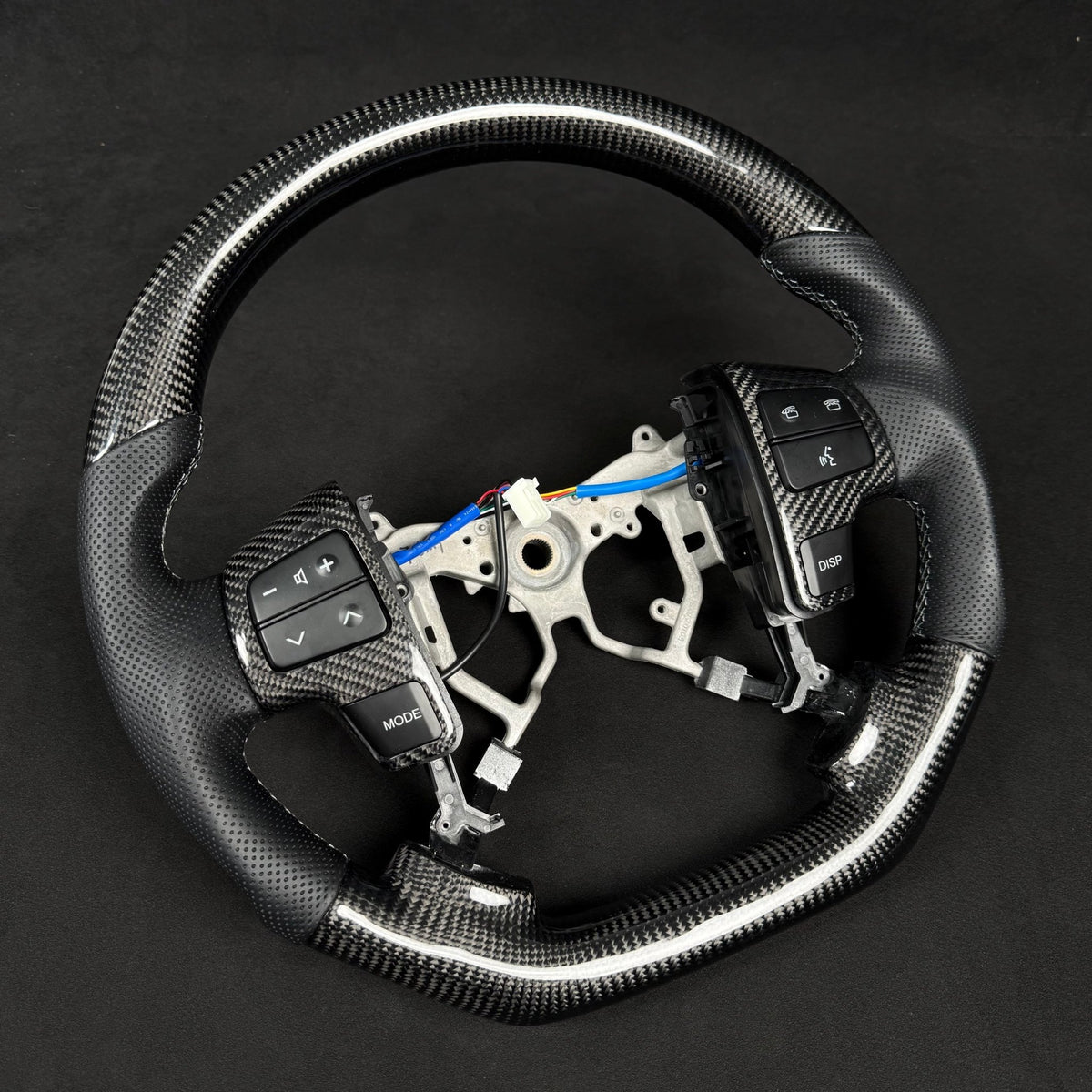 Premium Steering Wheel - Suitable for use with Toyota LandCruiser 70 Series 2007-2023 Genuine Perforated Leather & Carbon Fiber - Tech4tourers