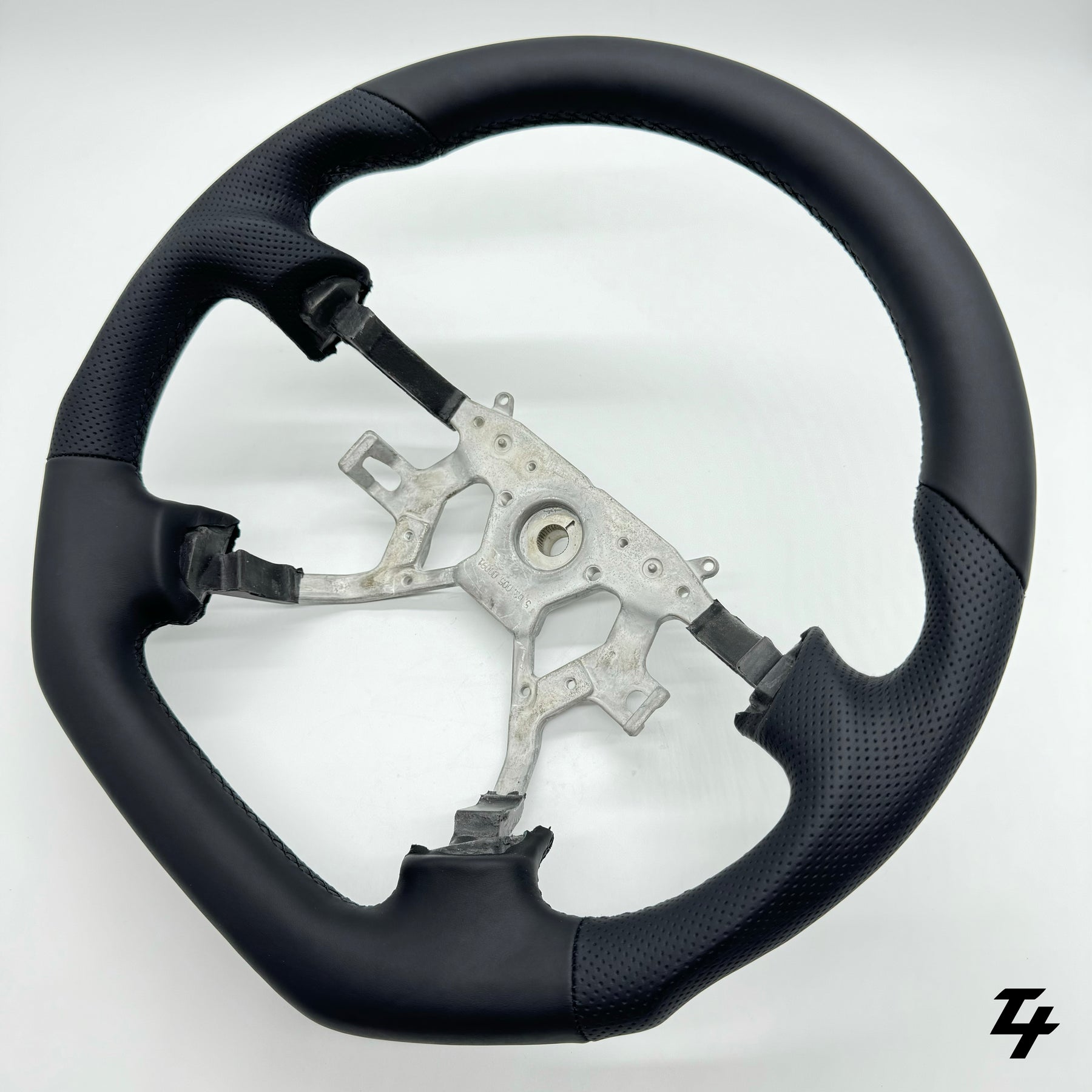 NISSAN PATROL GU Y61 PREMIUM STEERING WHEEL - FULL GENUINE LEATHER