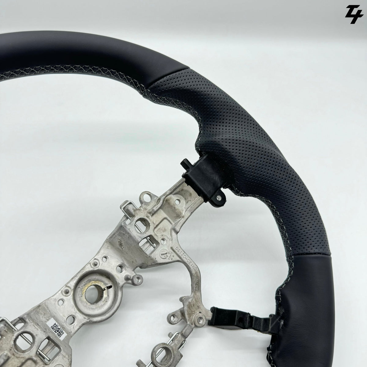 Premium Steering Wheel - Leather suitable for use with Toyota LandCruiser 200 Series 2015 - 2021 - Tech4tourers