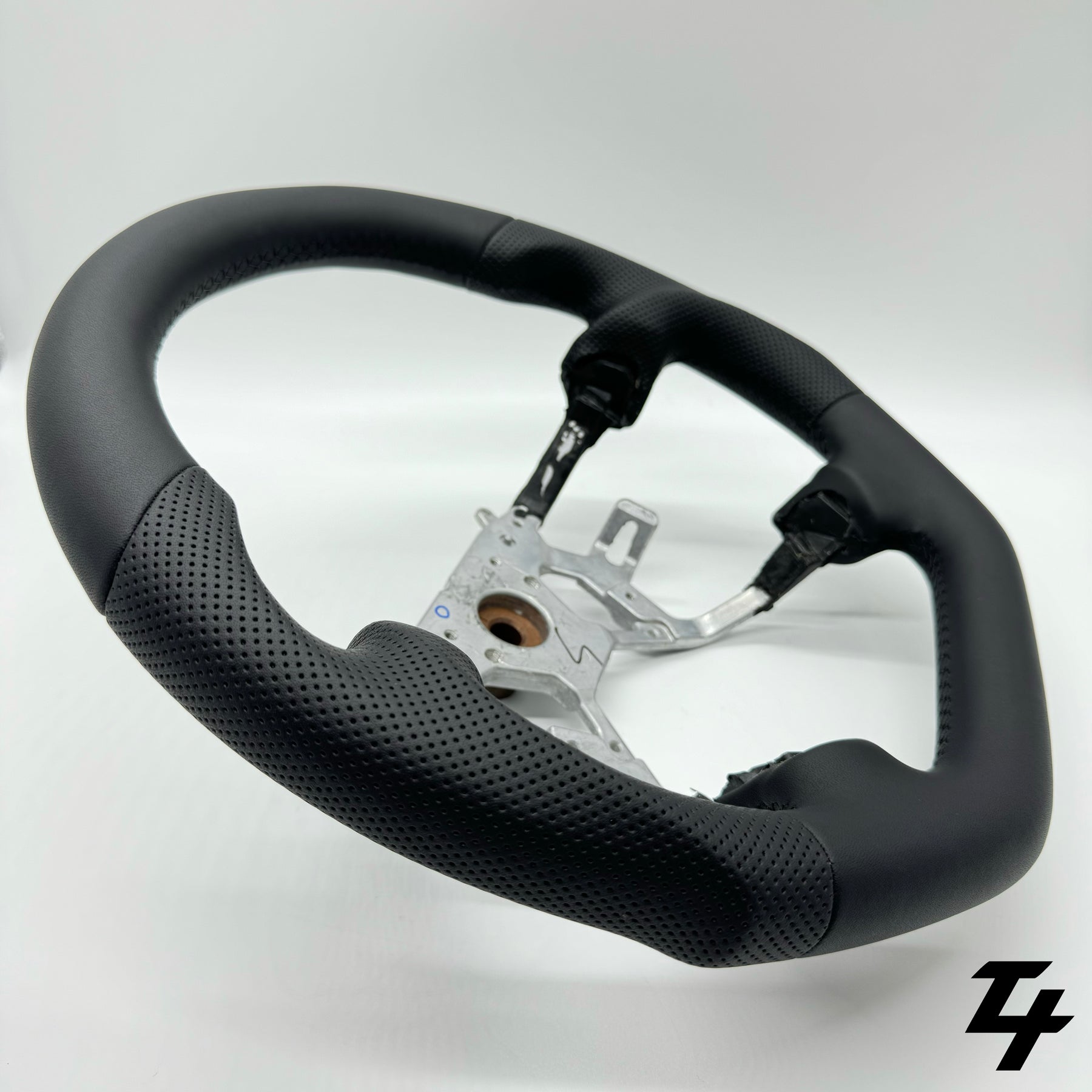 NISSAN PATROL GU Y61 PREMIUM STEERING WHEEL - FULL GENUINE LEATHER