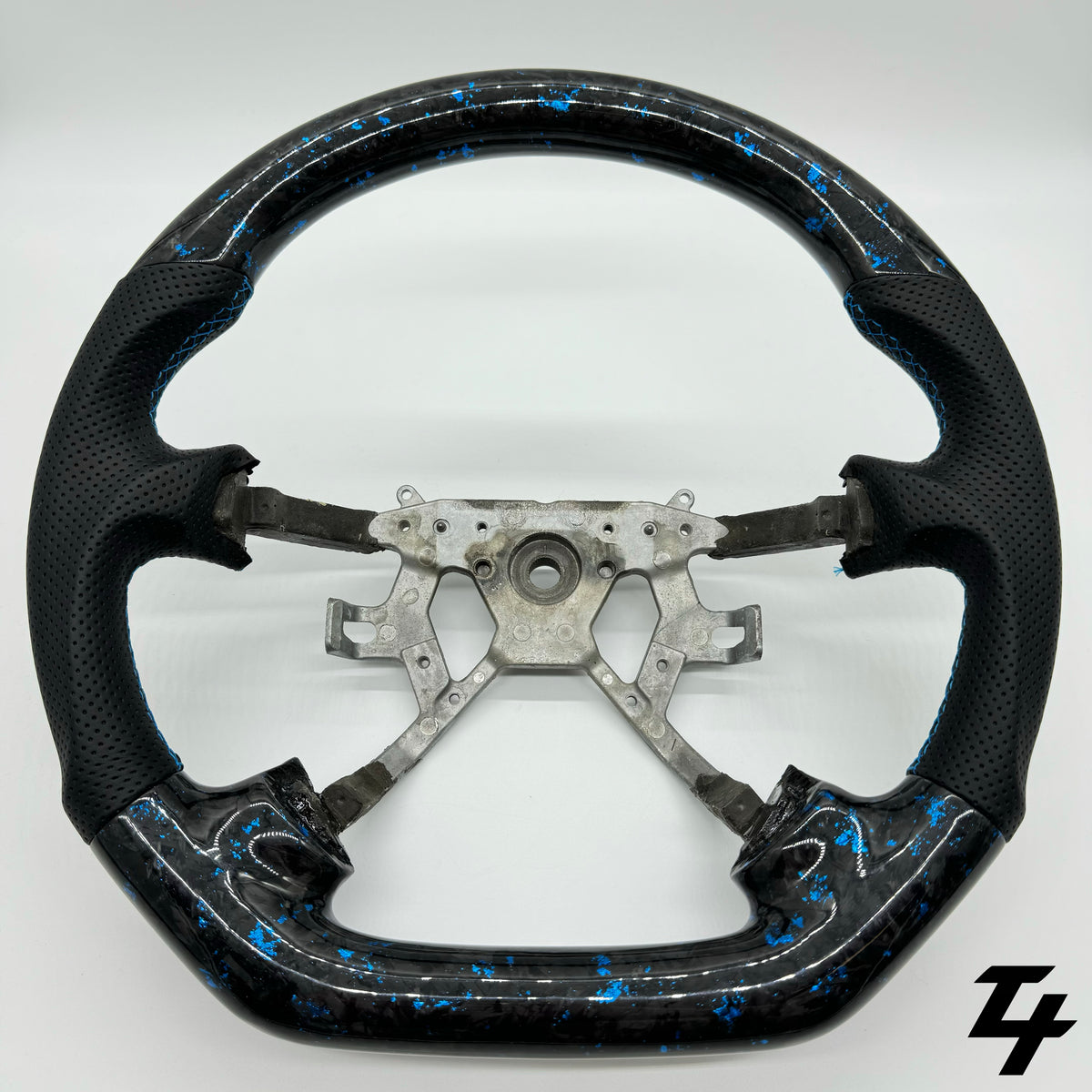 NISSAN GU PATROL Y61 PREMIUM STEERING WHEEL - GENUINE FORGED CARBON (BLUE FLAKE)