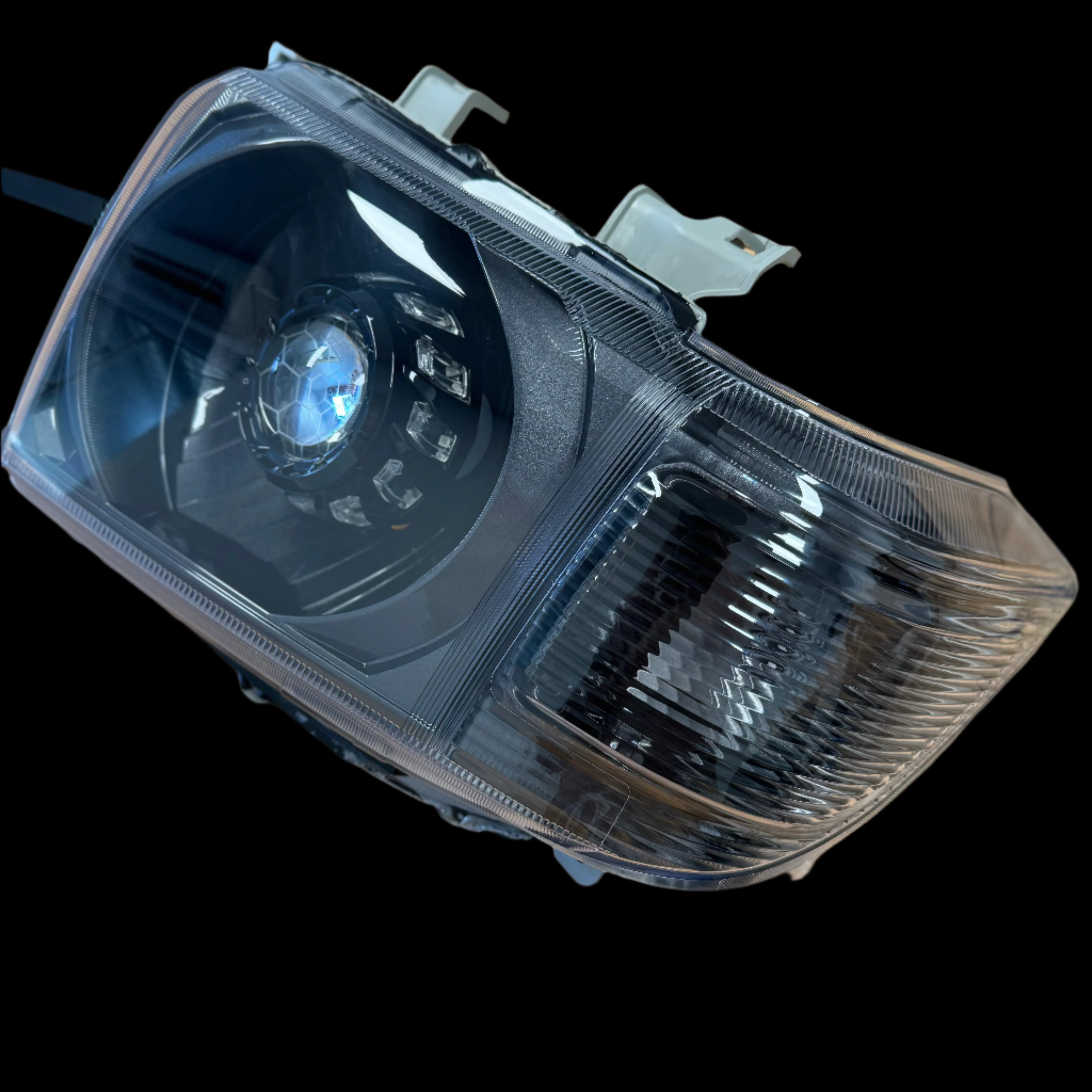 Toyota LandCruiser 70 Series (2007–2023) Premium Projector Headlights
