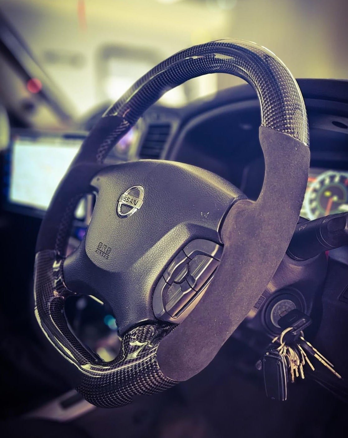 Nissan Gu Patrol Y61 Premium Steering Wheel - GENUINE Alcantara - Tech4tourers