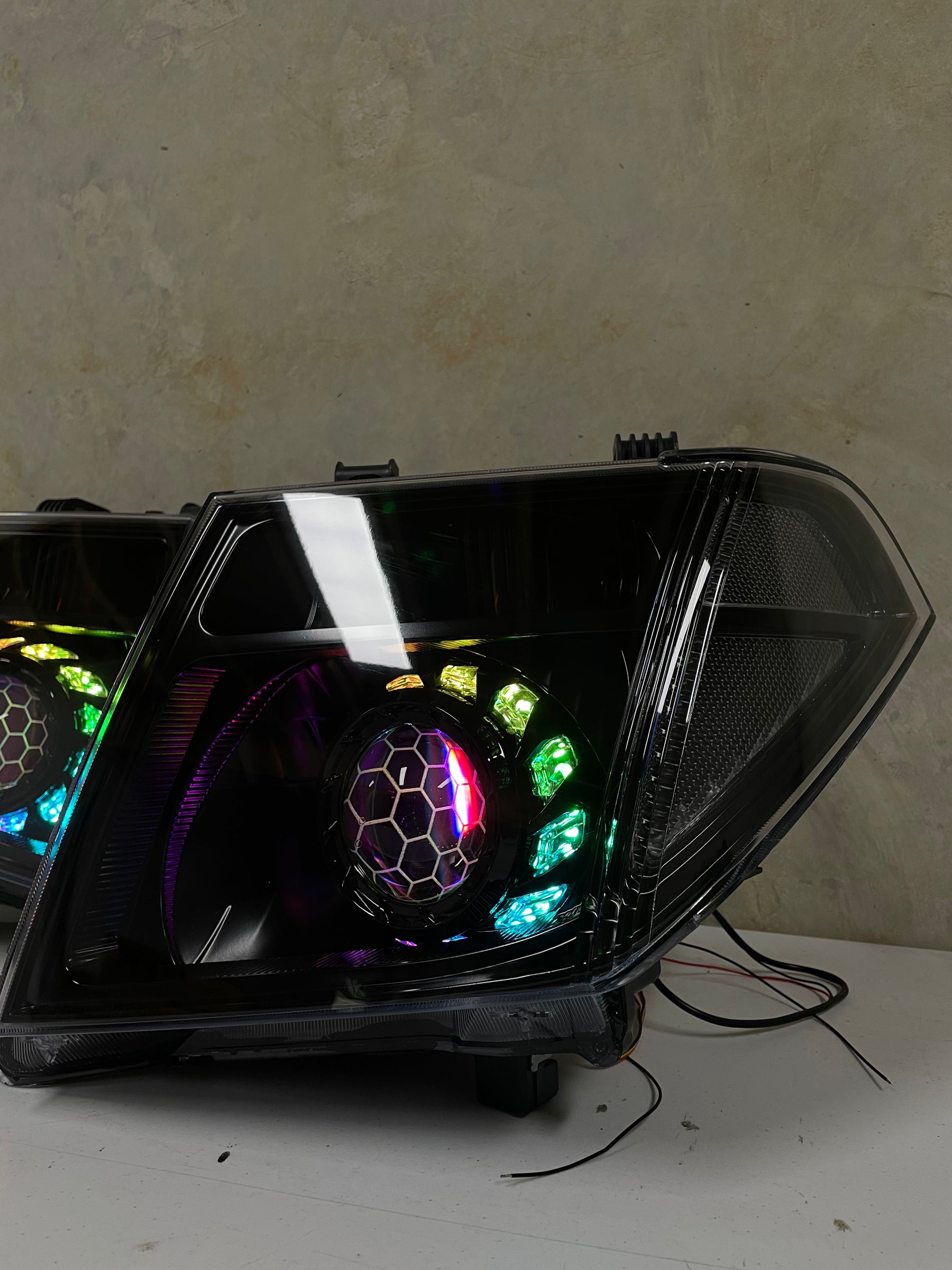 Nissan Navara D40 Custom/Projector Headlights (Thia Built)