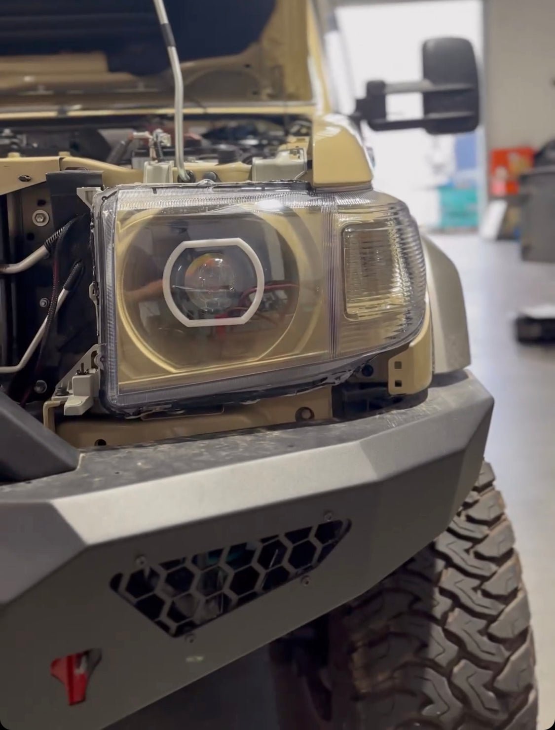 Premium Projector Headlights suitable for use with Toyota LandCruiser 70 Series - Tech4tourers