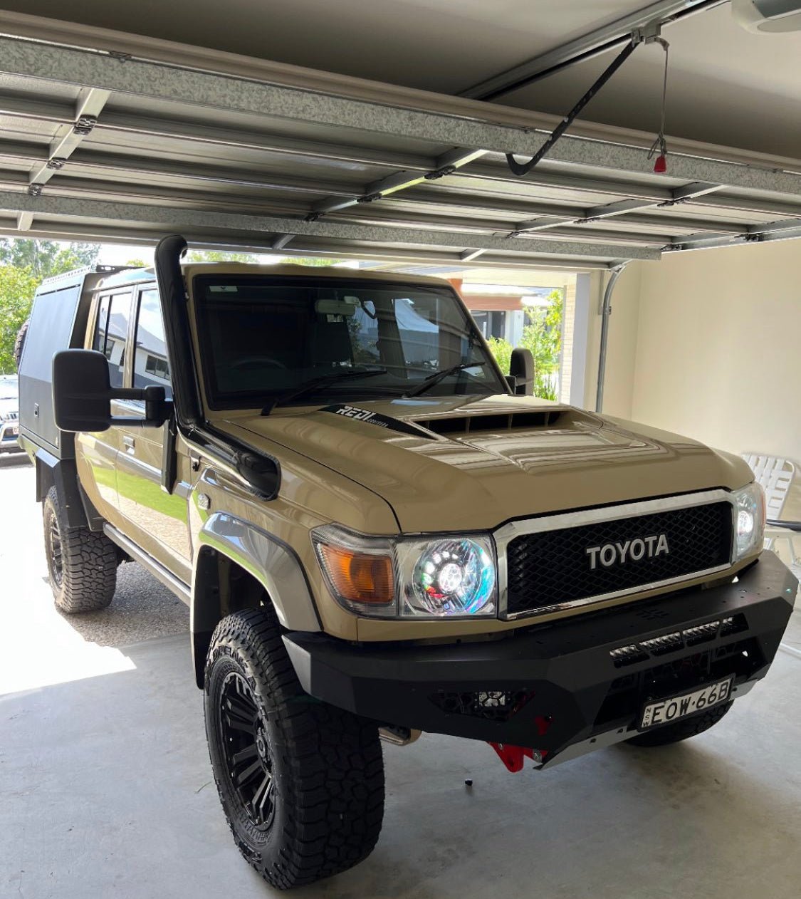 Premium Projector Headlights suitable for use with Toyota LandCruiser 70 Series - Tech4tourers