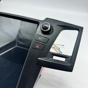 Wireless CarPlay head unit upgrade for Toyota Hilux SR5 2015 model