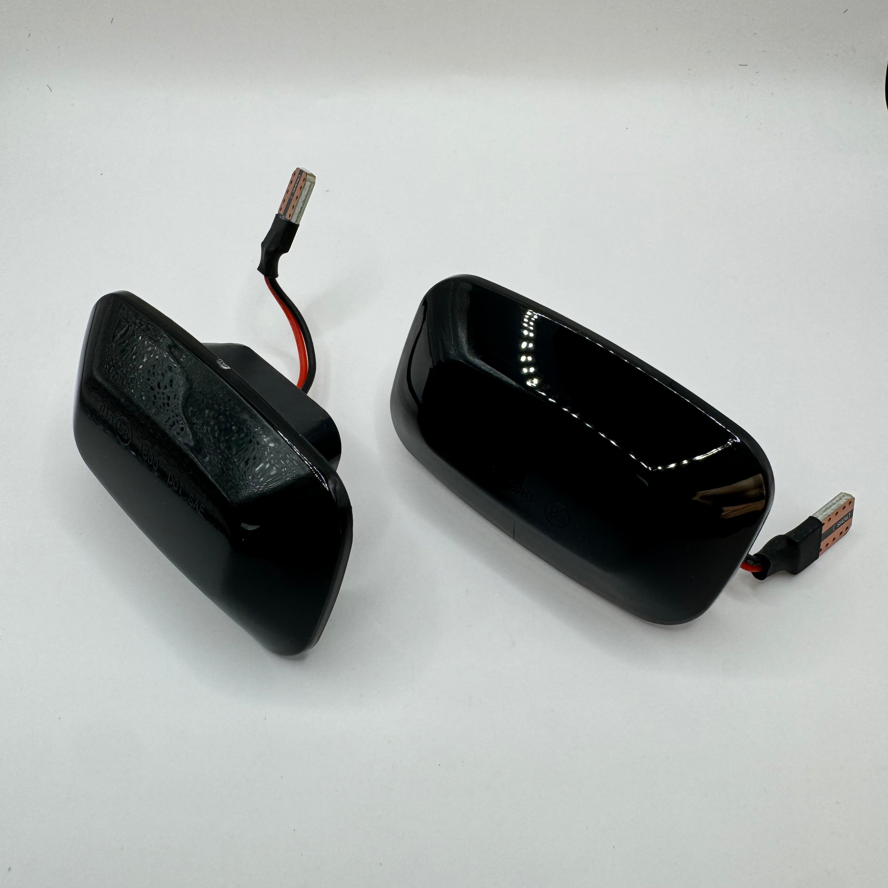 Toyota 70/80/100 Series Sequential LED Side Marker (Smoked)