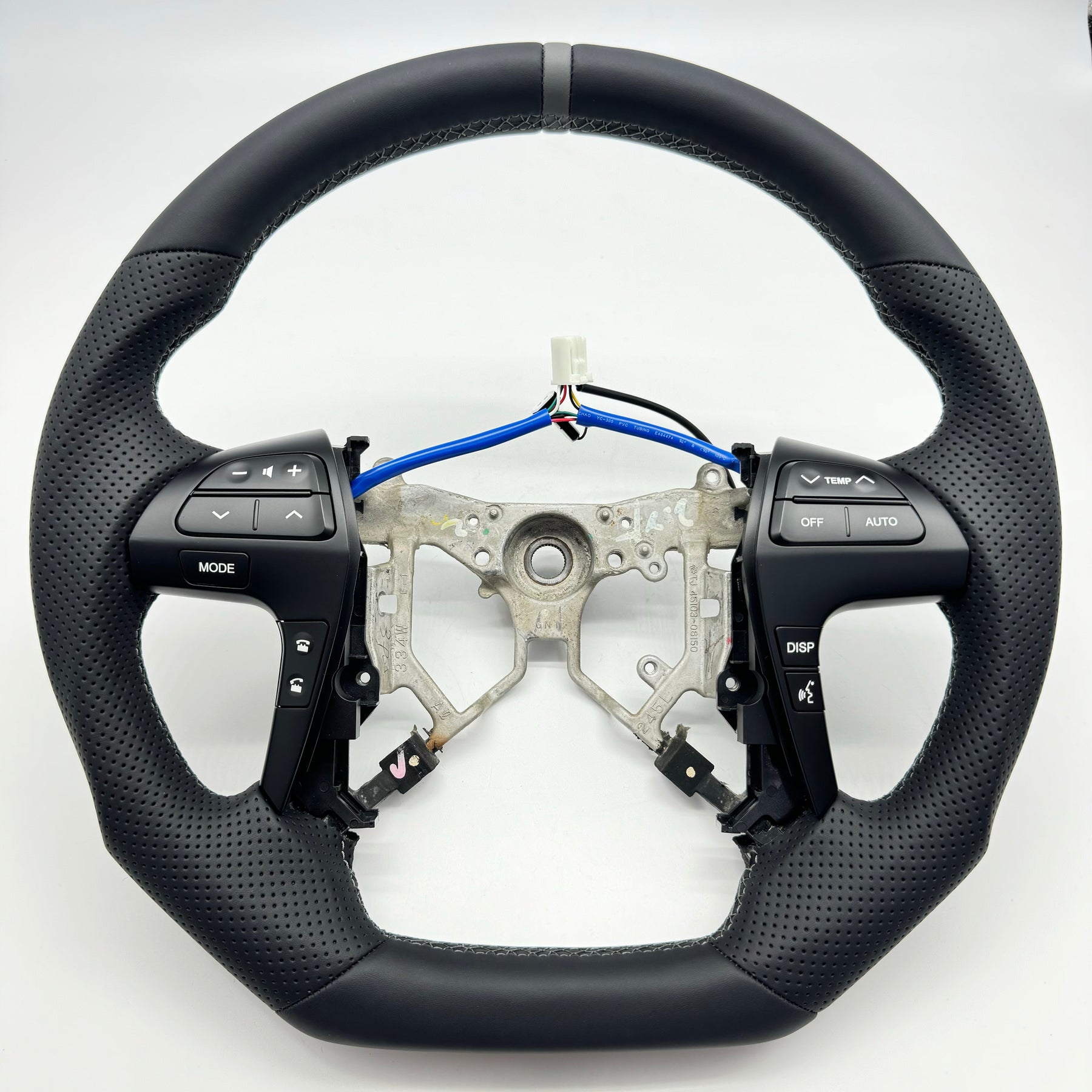 Premium Steering wheel Leather + Centre Stripe suitable for use with Toyota Hilux N70 2011-2015