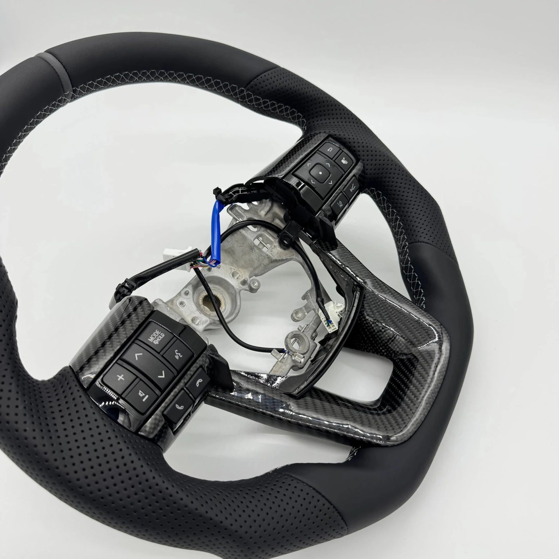 Premium Steering Wheel - Suitable for use with Toyota LandCruiser 70 2024 - 2026 Genuine Leather + Centre Stripe - Tech4tourers