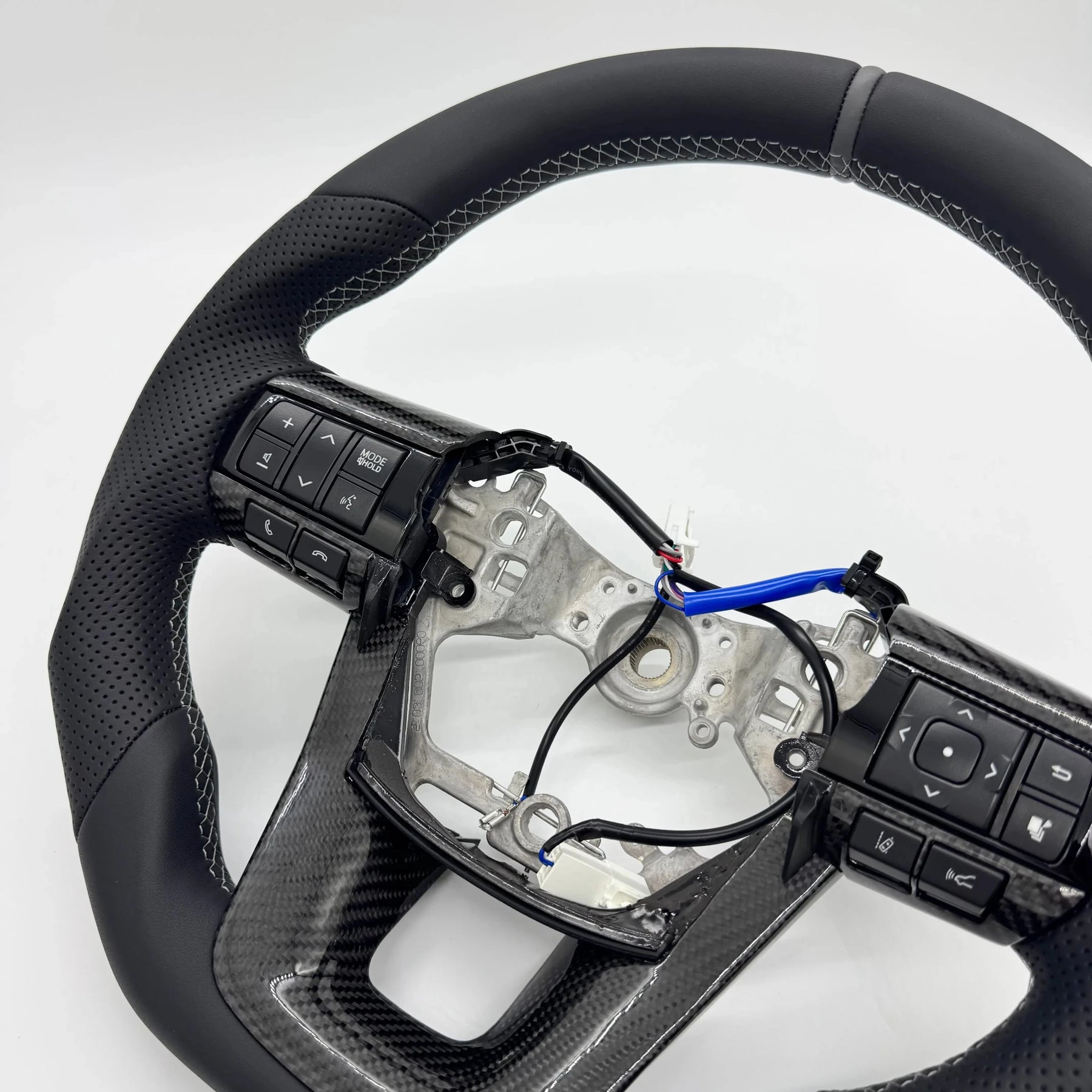 Premium Steering Wheel - Suitable for use with Toyota LandCruiser 70 2024 - 2026 Genuine Leather + Centre Stripe - Tech4tourers