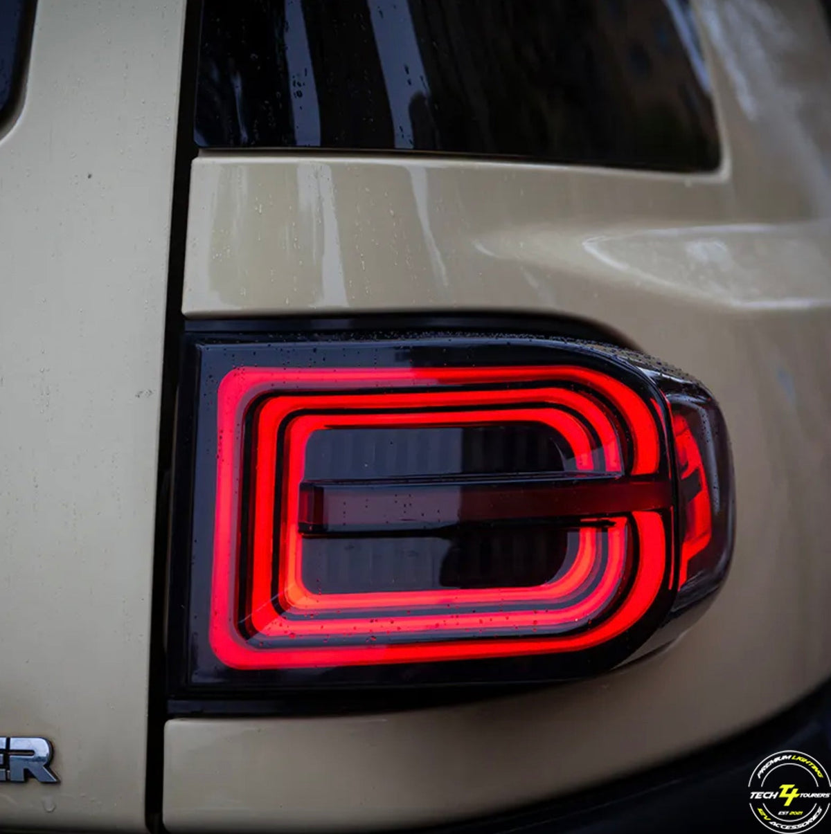 LED Tail Lights suitable for use with Toyota FJ Cruiser - Tech4tourers