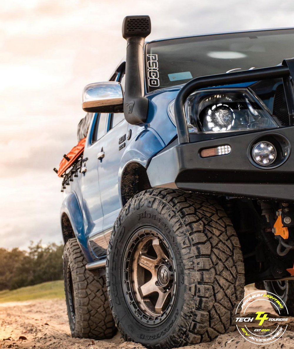 Toyota Hilux N70 Pre facelift Projector/Custom Headlights
